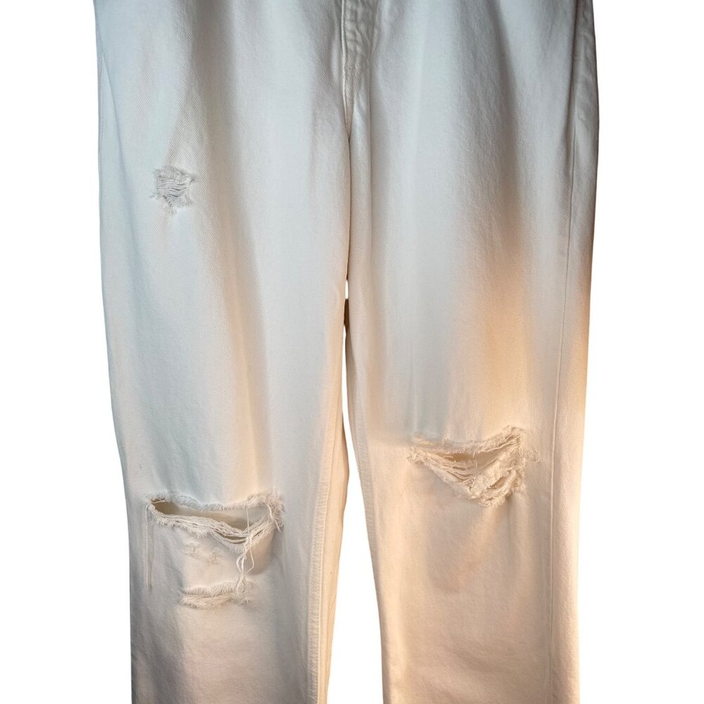 2/$30 ZARA Womens Size 8 Distressed White Jeans - Picture 7 of 15